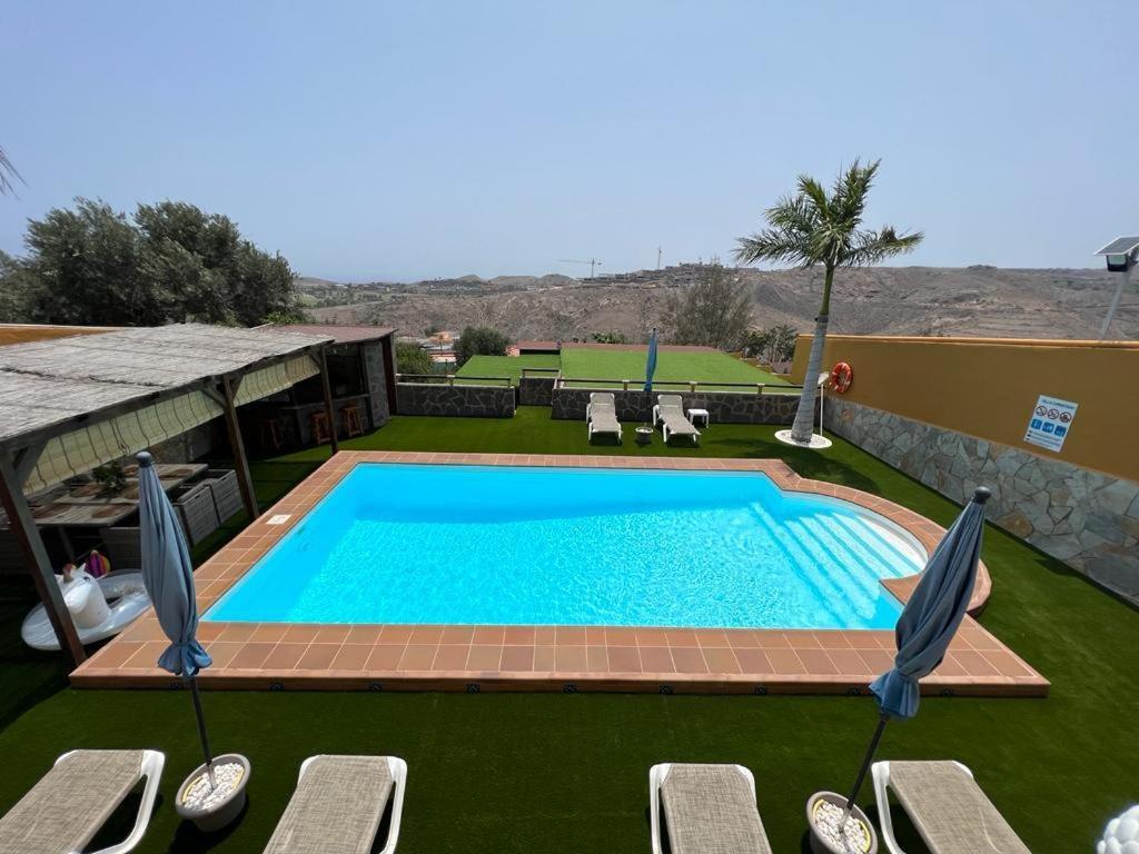Villa Christisay Салобре Екстериор снимка